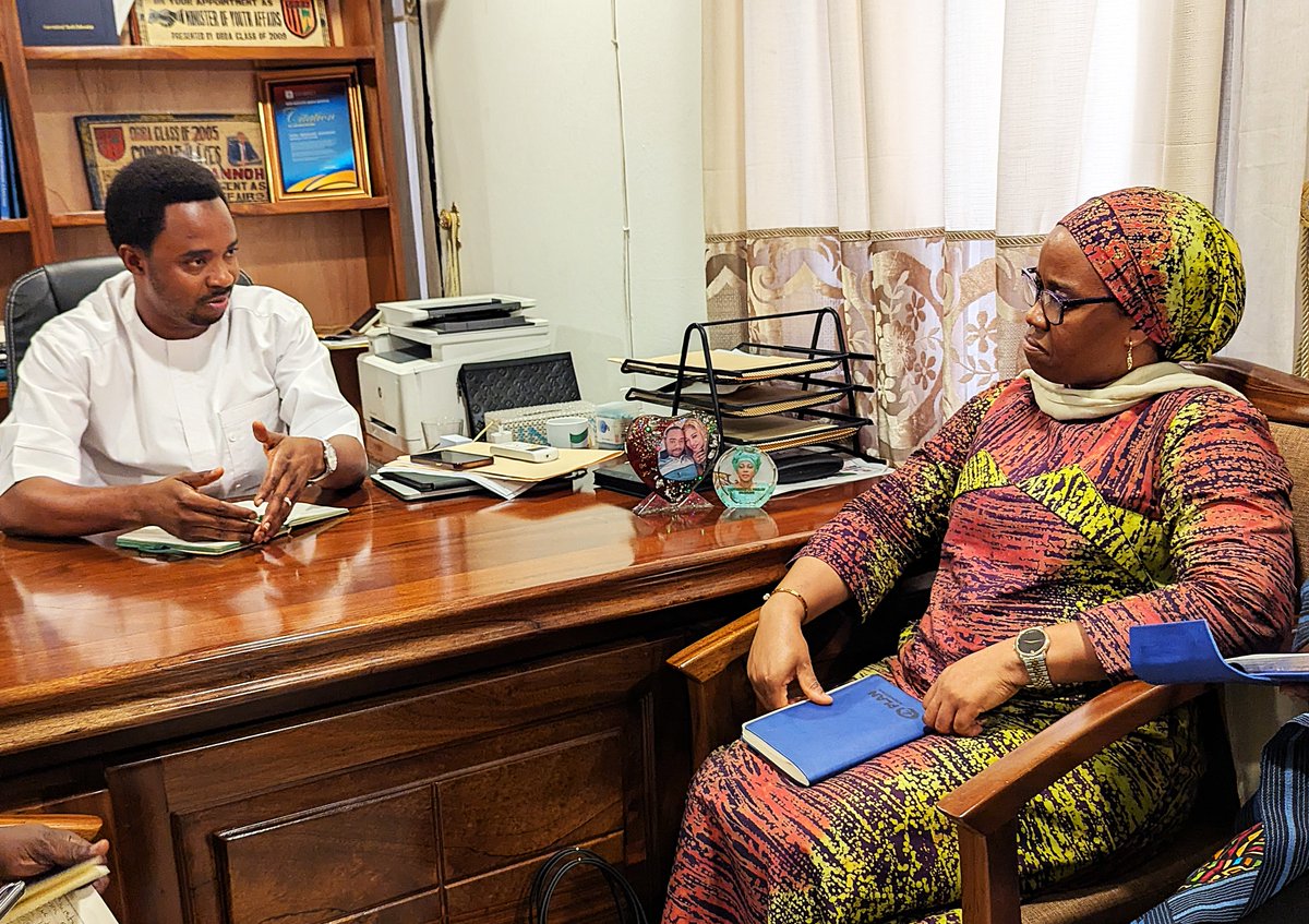 Plan_SLE's tweet image. @Plan_SLE   In deepening PISL's Strategic partnership strengthening for Youth Empowerment, Country Director #MuniratuIssifu makes Courtesy Call on the Honourable Minister of Youth Affairs.