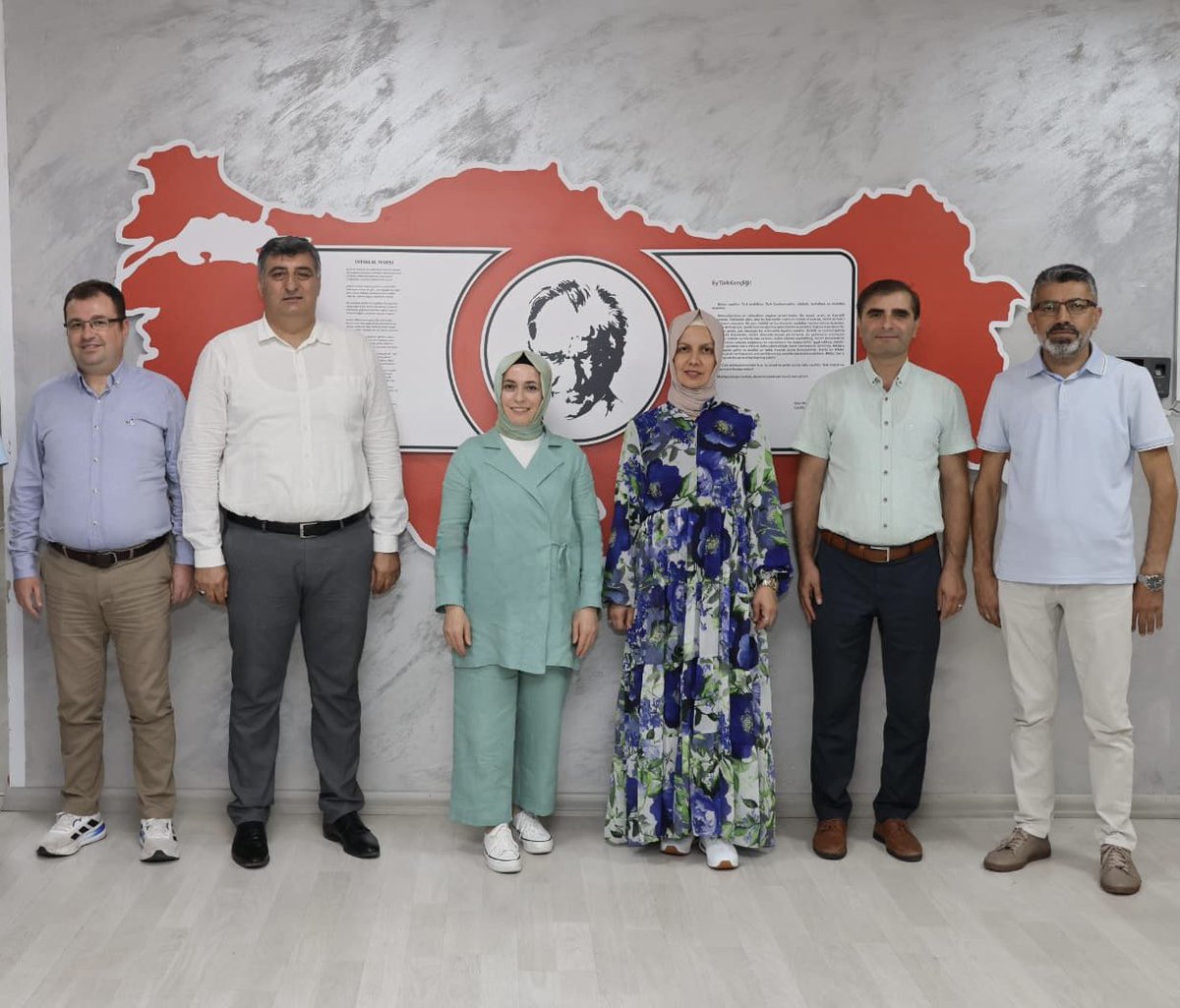 maltepemem34's tweet photo. ♦️Millî Eğitim Müdürümüz @halebagceozbas, Müdürlüğümüzde şube müdürü iken Tuzla İlçe Millî Eğitim Müdürlüğüne şube müdürü olarak atanan Volkan Pullu’ya verdiği hizmetler nedeniyle teşekkür ederek yeni görev yerinde başarılar diledi.

@tcmeb @istanbulilmem https://t.co/CfyGvvQPpc
