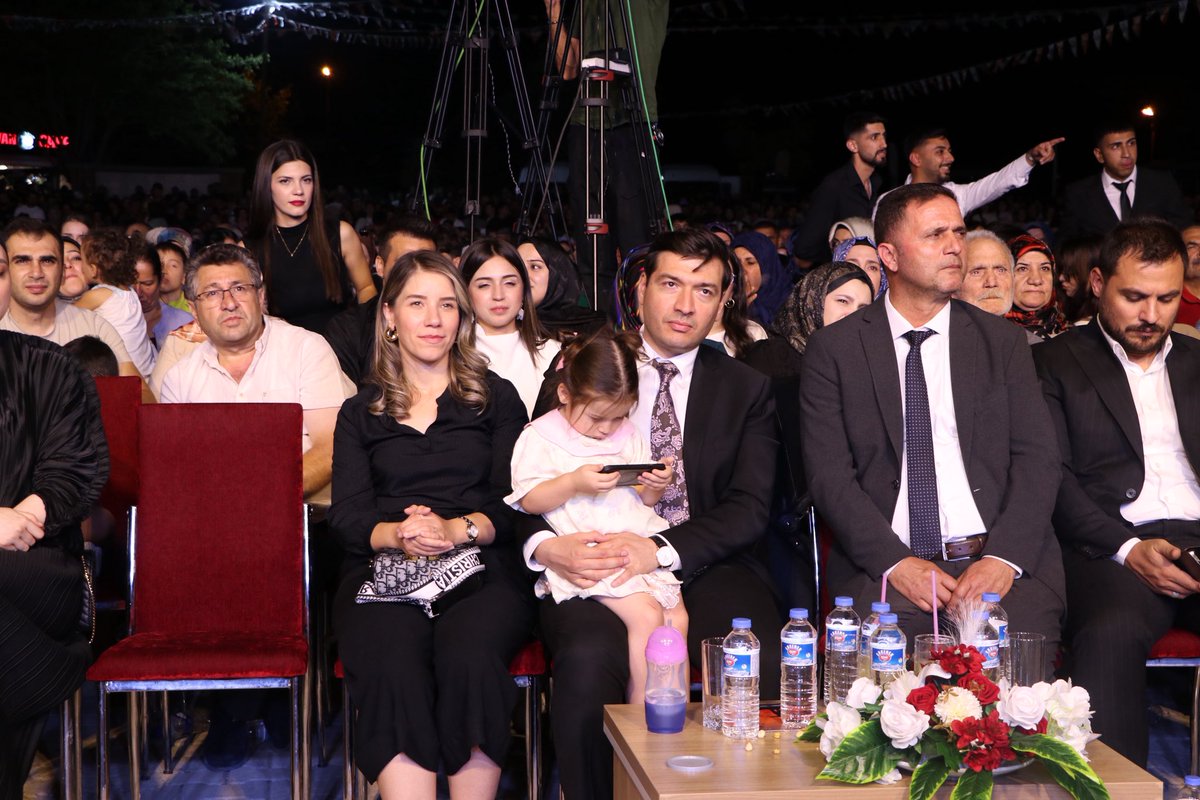 furkanatalik's tweet photo. #Keban Su Ve Balık Festivalinin hazırlanmasından başarılı ve coşkulu bir şekilde geçmesinde;Belediye Başkanımız Yücel Doğan ve tüm ekibine,Keban’da güvenlik güçleri ve kurumlarda görev yapan tüm mesai arkadaşlarıma şahsım ve ilçem adına teşekkür ederim. @kebanfestival https://t.co/5oc1fCmRnE