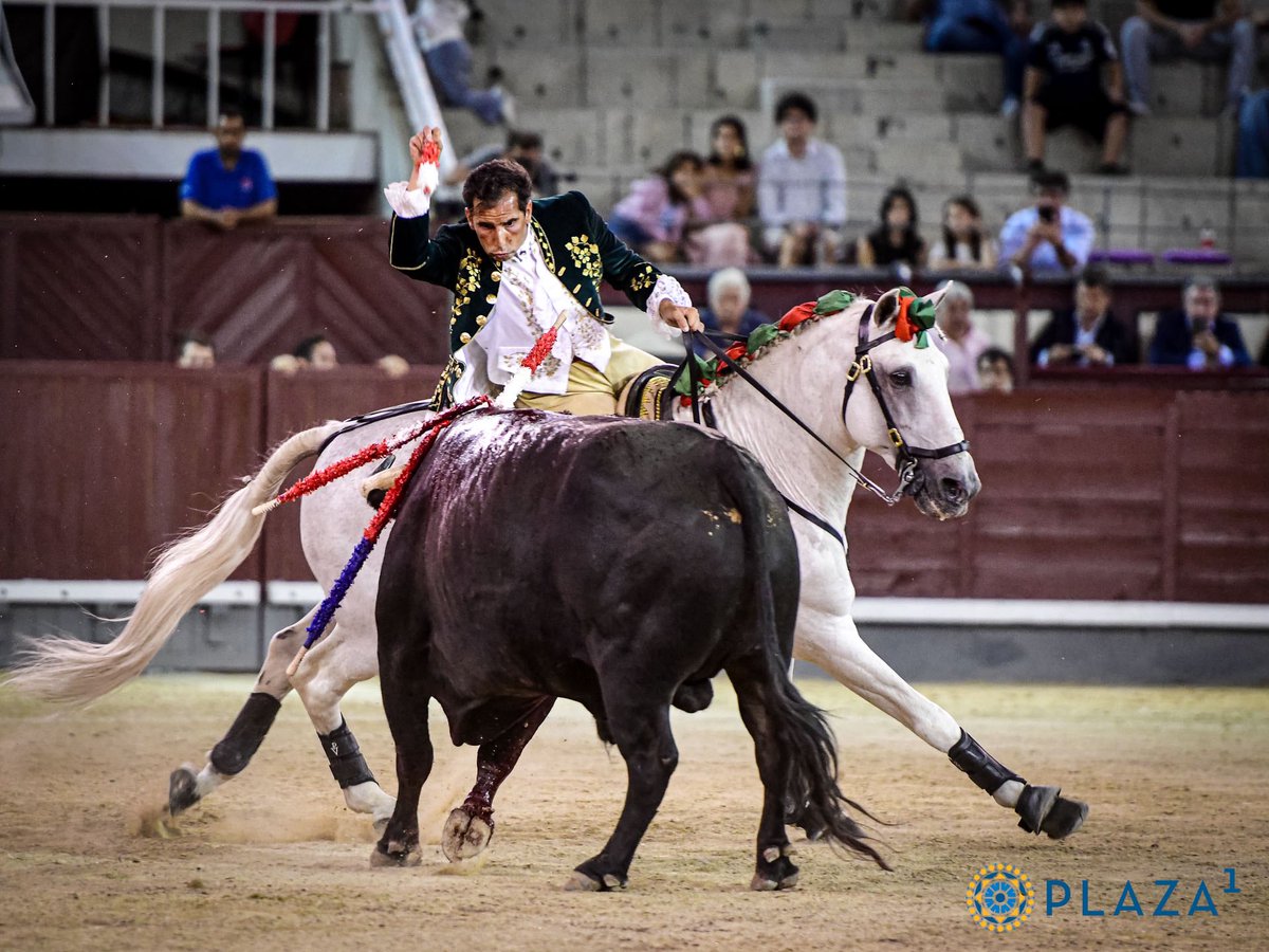 Paco Velásquez tweet media