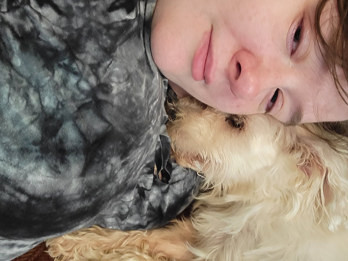 Caitlin Koi 🌈 tweet media