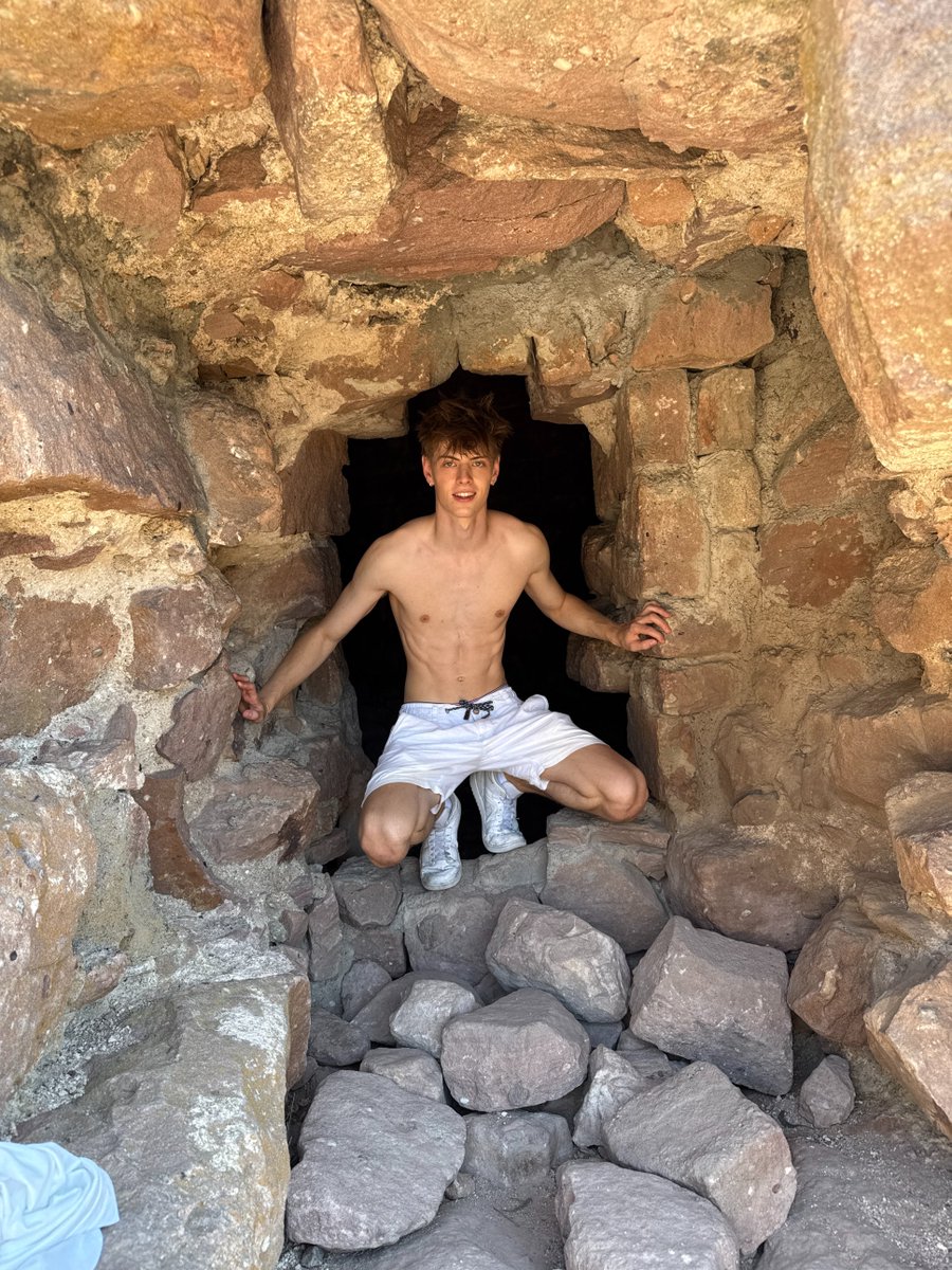 AnEpicBoy tweet media