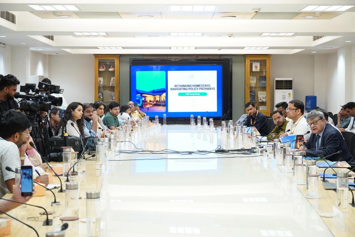 NITI Aayog tweet media