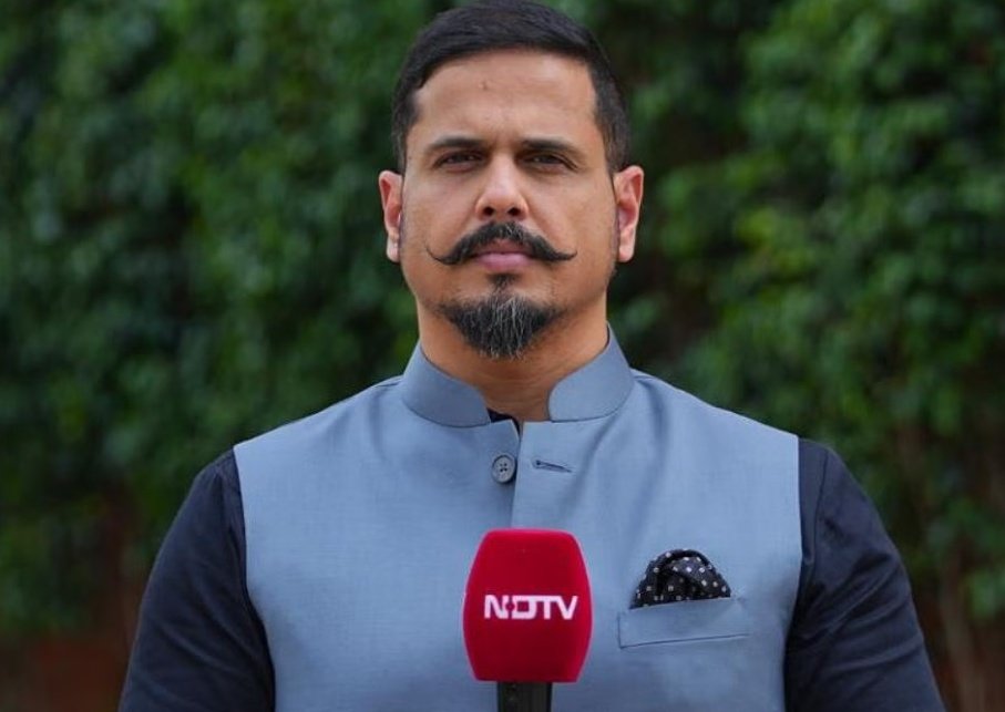 Ankit Mayank tweet media