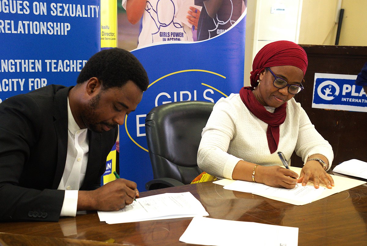 Plan_SLE's tweet image. @Plan_SLE    As PISL kicks off with its new strategy implementation; of which Skills and Opportunities for Youth Employment and Employment (SOYEE) is a key component, PISL signs landmark MOU with the Ministry of Youth Affairs.
#PISL #MOU #Moya