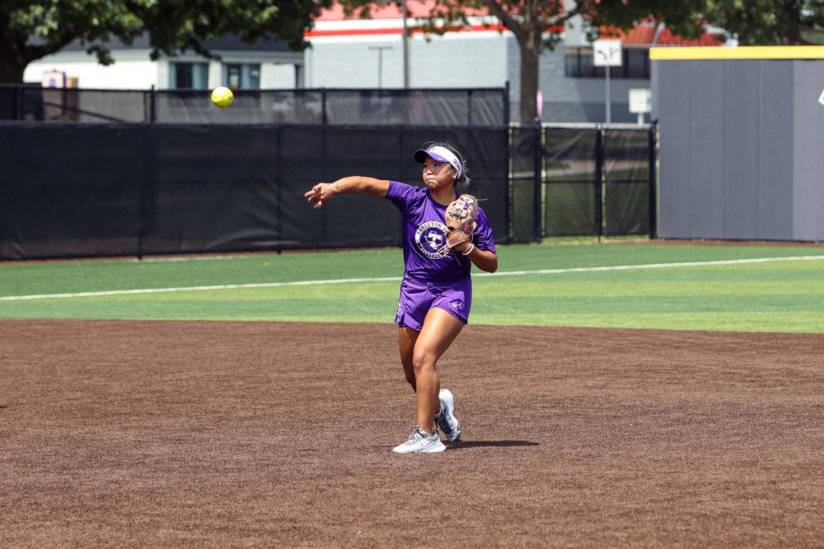 TarletonSB's tweet photo. FIRST DAY BACK💪

#NeverEnough | #TarletonState https://t.co/EA9uhnxtUA