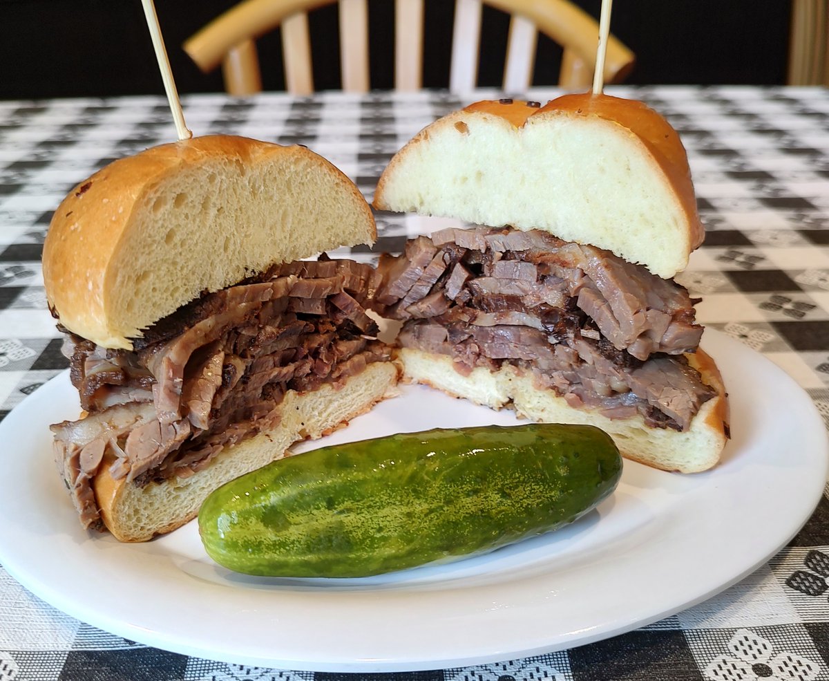 FRIDAY PREMIUM BRISKET SPECIAL!
Our lightly smoked brisket is more tender &amp; flavorful than ever!
NASHVILLE: Brisket + cole slaw + BBQ sauce
#77: Brisket + au jus for dipping
We RARELY discount premium meats
$2 off Perfectly Stuffed / $3 off NY Size
#PremiumBrisket #SchmaltzDeli