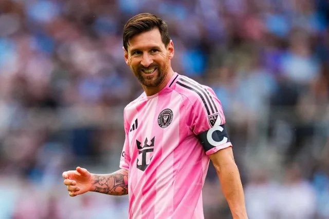 Giovanni Del Fa (@gio_delfa) on Twitter photo Lionel Messi se perderá el partido en Washington, DC contra <a href="/dcunited/">D.C. United</a> por segundo año consecutivo #fútbol #washington #messi Lionel Messi se perderá el partido en Washington, DC contra <a href="/dcunited/">D.C. United</a> por segundo año consecutivo #fútbol #washington #messi
