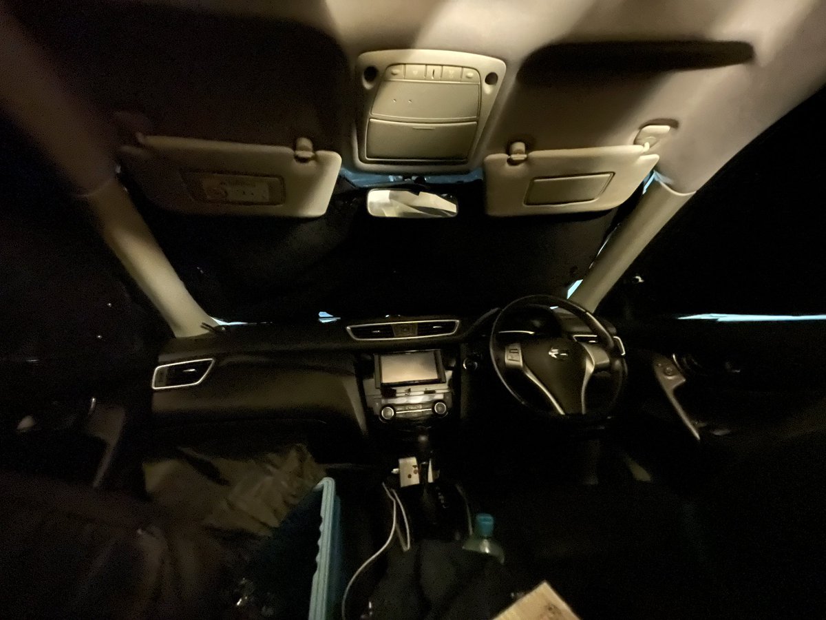クソセマエクストレイルで車中泊なう
