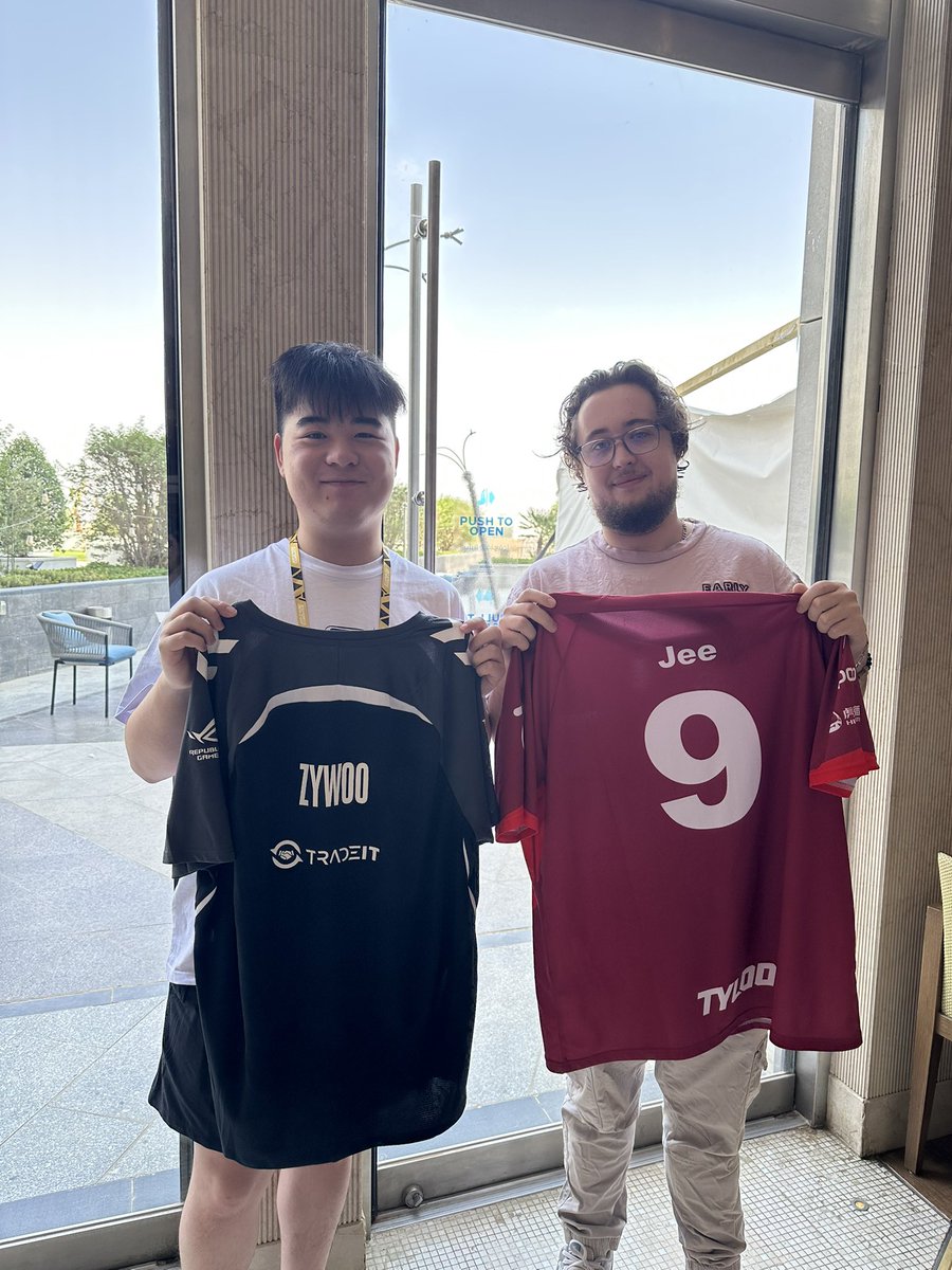 Exchanging uniforms with goat, ZywOo is really a super friendly and strong player, looking forward to playing again in iem Chengdu, remember to buy me vanilla ice cream!@zywoo