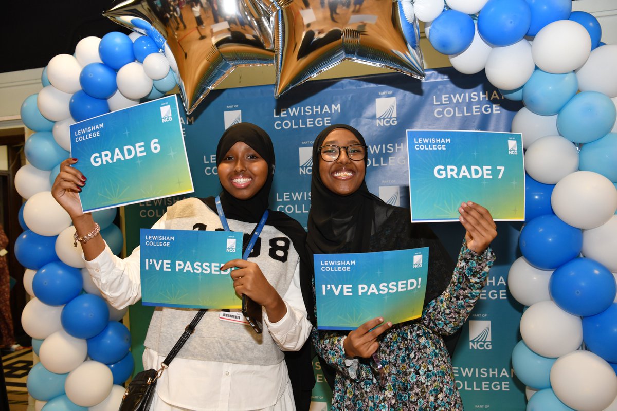LewishamCollege's tweet image. #LewishamCollege proudly welcomed Mayor @Brenda_Dacres on #GCSEResults, celebrating the achievements of our learners.
Recognising the dedication of students and staff, and our commitment to inclusive education.
Read more about here: tinyurl.com/4nf9y8sh
 #FurtherEducation