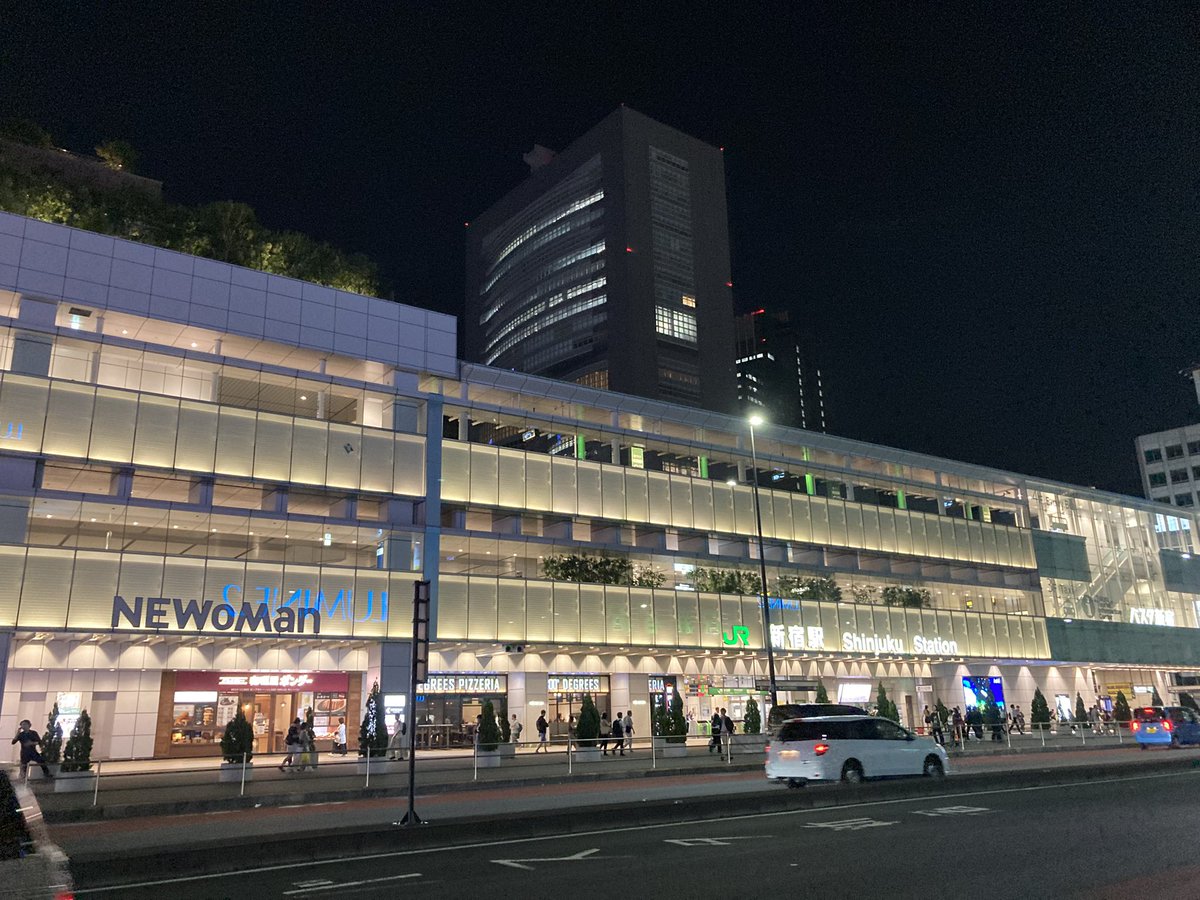 新宿に帰って来ました。