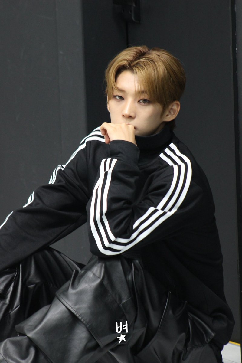 iluvdohun's tweet image. 250822 케이팝투게더 🖤

#idntt #아이덴티티 #KIMDOHUN #김도훈