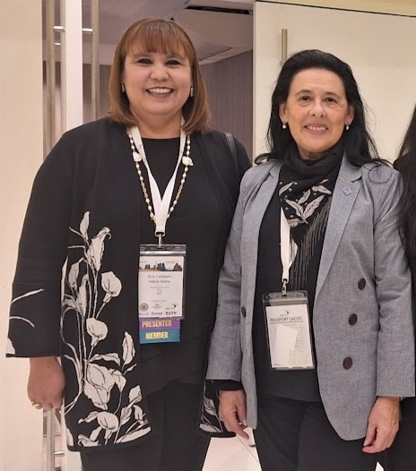 Ingeniería UNICEN (@fio_unicen) on Twitter photo 🌟 Desde la FIO celebramos con orgullo el Reconocimiento Especial otorgado a la Dra. Ing. Silvia García de Cajén por la <a href="/catedramatilda/">@catedramatilda</a>.
Este honor internacional destaca su compromiso sostenido con la equidad de género en ciencia, #tecnología e #ingeniería.
#México #UNICEN 🌟 Desde la FIO celebramos con orgullo el Reconocimiento Especial otorgado a la Dra. Ing. Silvia García de Cajén por la <a href="/catedramatilda/">@catedramatilda</a>.
Este honor internacional destaca su compromiso sostenido con la equidad de género en ciencia, #tecnología e #ingeniería.
#México #UNICEN