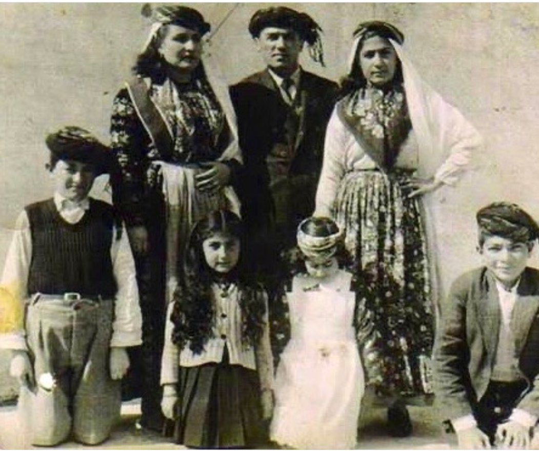 Em dı salvegera jîyan jı destdayîna lehengê hêja;brêz Dr Nûrî Dêrsmî bı rêzdarî bıbîrtînın.
Komkûjîya Dêrsımê jî şermezar dıkın