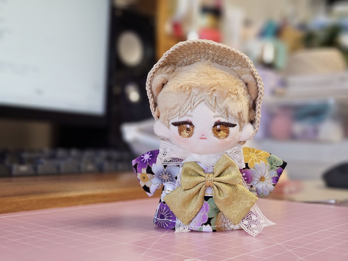 귀여운 냐츠메!
미리 사둔 옷이랑 너무 잘 어울린다🥰
내가 헤드 크기에 맞게 보닛 다시 떠주마!
아, 귀여워🧡
#냐츠메 #냐츠메_냐냐