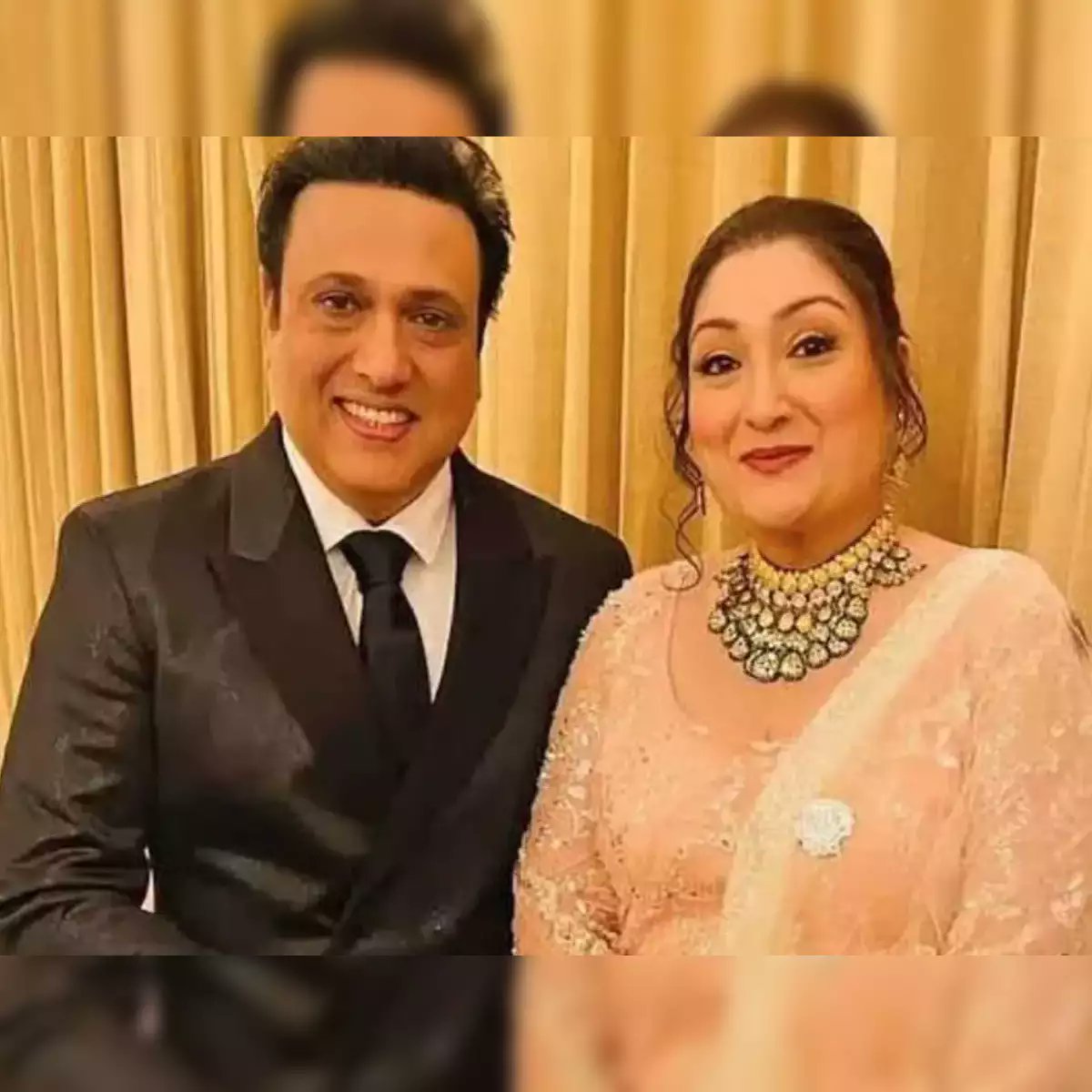 गोविंदा का उनकी वाइफ से divorce की ख़बरें अफवाह है या सच यह तो भगवान ही जाने। 

लेकिन कुछ रिपोर्ट्स के मुताबिक गोविंदा की वाइफ सुनीता ने फिर से बांद्रा के कोर्ट में divorce की अर्जी दी है 
वही कुछ करीबियों के अनुसार यह बस एक अफवाह है। 

#govinda #divorce