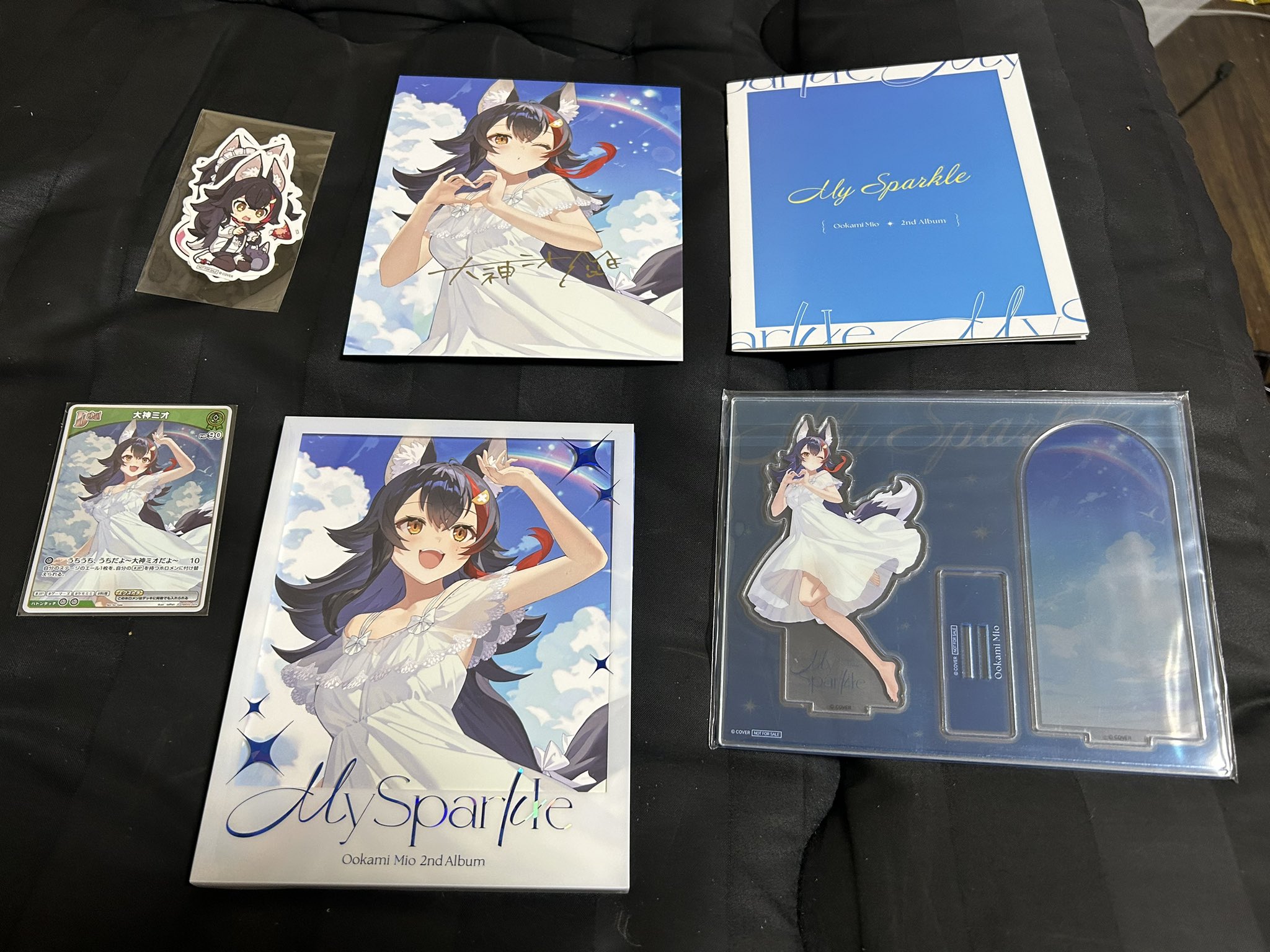星詠みの魔女 ポストカード サイン付き Amazon.co.jp: 沙花叉クロヱ 100万人記念 直筆サイン 箔押し複製