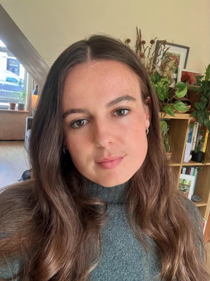 Introducing our new HRC Postdoctoral Fellows! 🎉 Delighted to welcome Bryony Aitchison, whose PhD explored queer gardens in the poetry and life writing of modernist women writers. She examined how the embodied act of gardening generates queer organic forms in modernist texts.