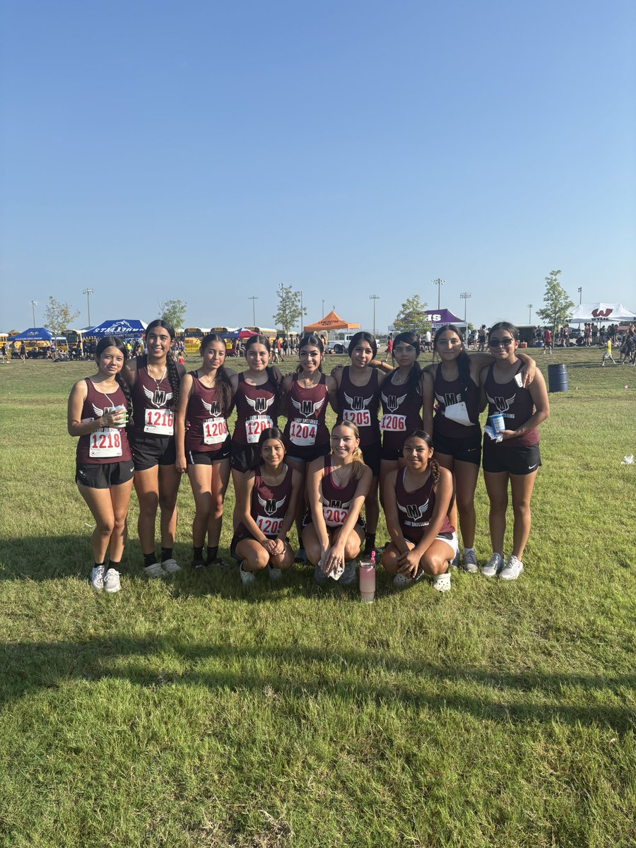 Our lady skeeters first XC meet, getting the girls ready for season #noexcuses #skeeternation #BeAPest