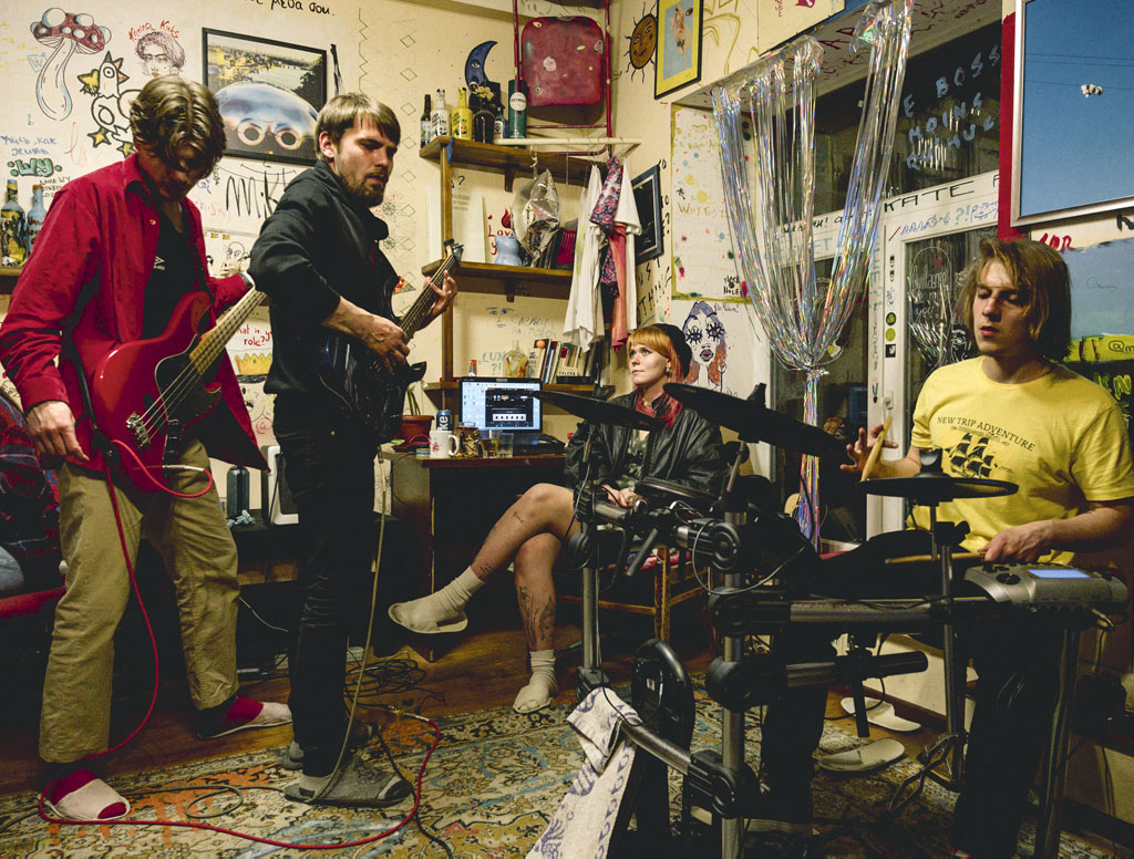 MONUMAG's tweet photo. CONFLICT AND THE CITY: NEGOTIATING URBAN REALITIES BY MIRKO PETKOVIC

Conflict is an unavoidable part of human life... read the entire review of MONU #37 at https://t.co/f8Lgi5tLER.

Image: Last jam session, from the article "Youth of Kyiv" by Fabian Ritter, page 69 https://t.co/48VG2NT7Go