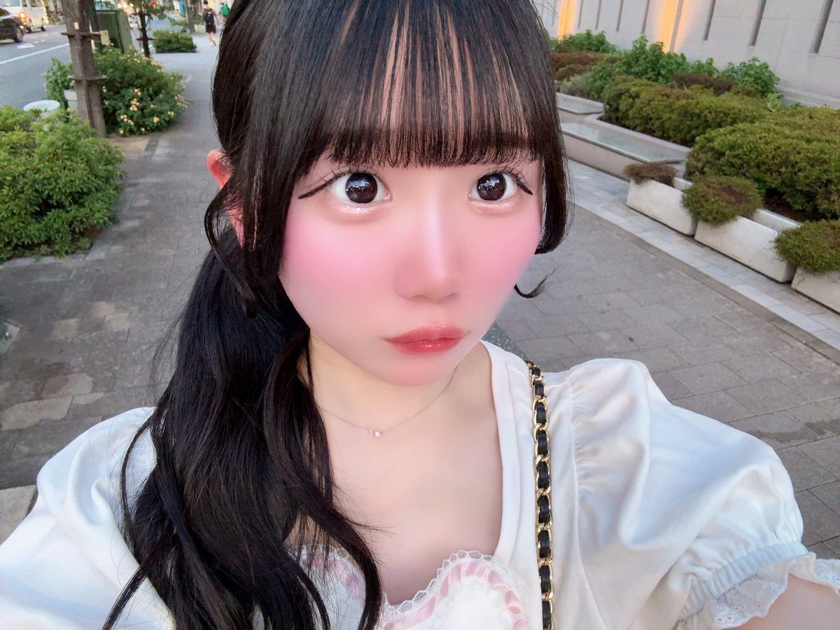 ⠀⠀⠀⠀⠀⣀⡤⠴⠶⠲⠦⢤⣀
      ⠀⢠⠞⠉⠀⠀⠀⠀⠀⠀⠉⠳⡄
      ⢠⠏⠀⠀⣤⡄⠀⠀⢠⣤⠀⠀⠹⡆
      ⣾⠀⠀⠀⠉⠁⠀⠀⠈⠉⠀⠀⠀⣷
      ⢻⠀⠀⠘⣆⠀⠀⠀⠀⣰⠇⠀⠀⡟
      ⠘⣧⠀⠀⠈⠓⠶⠴⠚⠁⠀⠀⣸⠃
      ⠀⠈⠳⣄⡀⠀⠀⠀⠀⢀⣠⠞⠁
⠀⠀    ⠀ ⠀⠉⠛⠒⠒⠚⠉⠁
 #広島