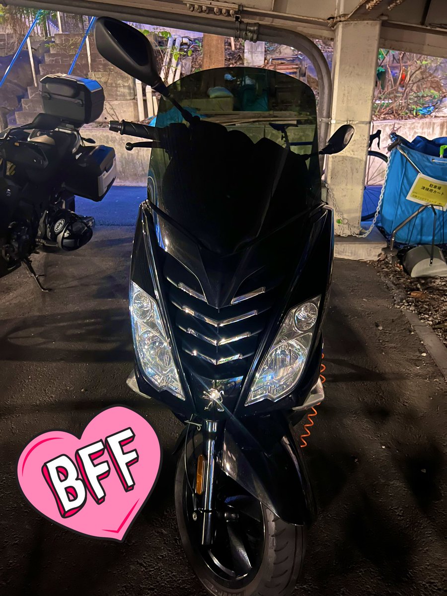 Aoitori88's tweet image. 沖縄から帰って✈️ホテル夜勤と自店全枠埋まりの連続でしたがやっと落ち着いてきました🫡✨

夜勤中はリクライニングチェア持参して空き時間全力仮眠😴💮

💁‍♀️碧海さん@SalonKanasa_Aoi が作ってきてくれたお弁当(月)と、自分で残り物を詰めてきたお弁当(水)🍱🥢

🍒占いもいつもありがとうございます🍒