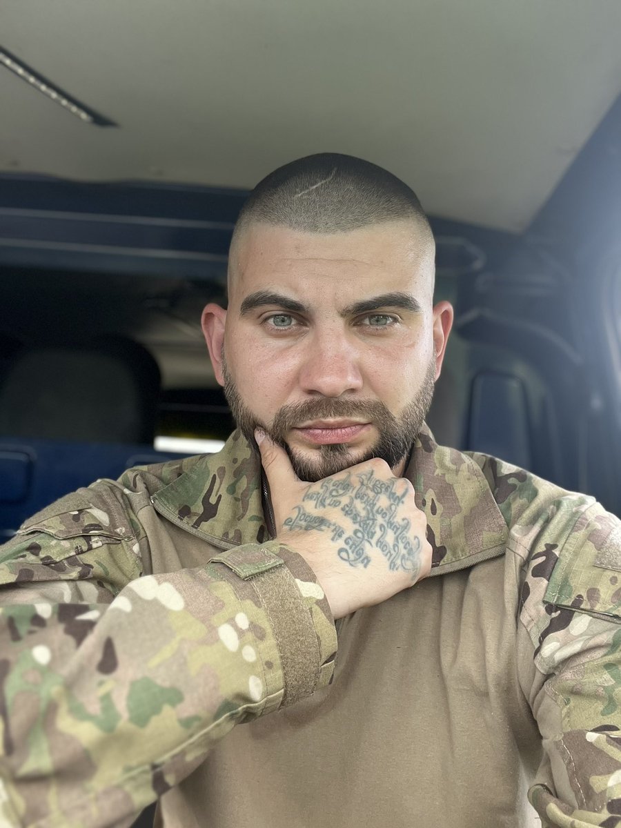 Damn it, I don’t remember this kind of crap happening on the platform before. The algorithms are dead. The views don’t even go over 500. I feel like a clown.