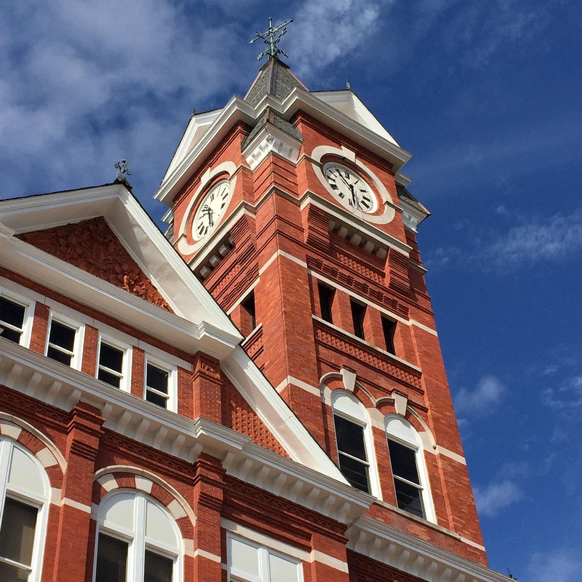 SourceAcademic's tweet image. Read our recent whitepaper &quot;The Rise of Hybrid Executive Search Services in Higher Education: A Strategic Partnership Model for Mid-Career Administrative Leadership Recruitment&quot;
academicsource.net/pub/publicatio…