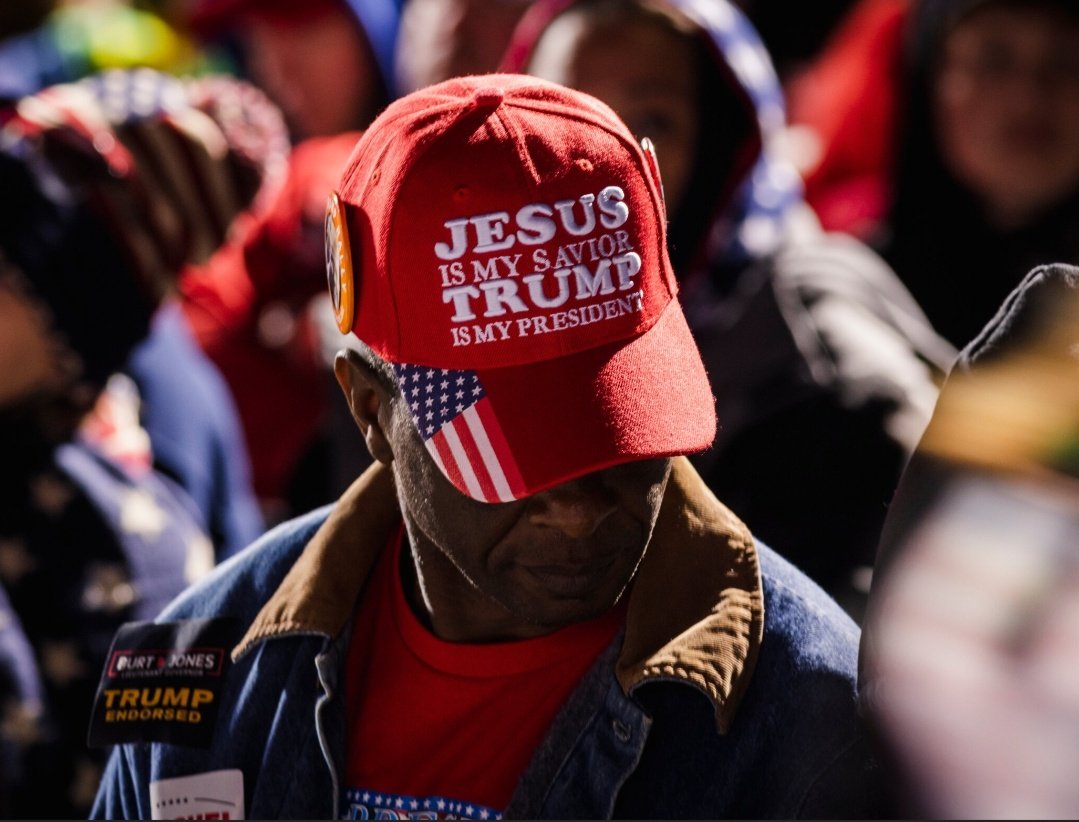 halfnakedconvos's tweet image. #fridaymusing 🐈‍⬛️
#luckkygirl 💋

...this song feel like prophecy in 2025 🔮
#CultofPersonality👋

#TrumpEpsteinPedoCoverUp 
#cult #MAGA 

youtu.be/d5VYBPb3d9c?si…