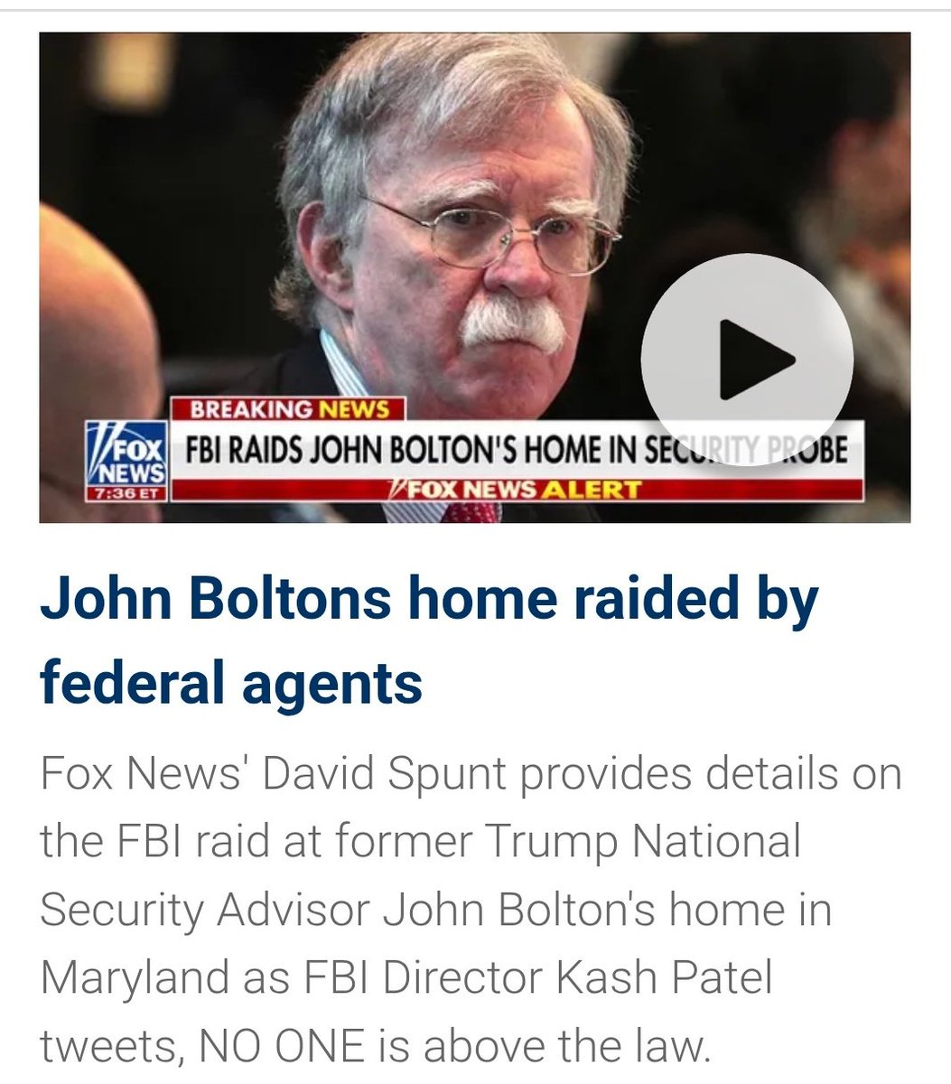 halfnakedconvos's tweet image. #fridaymusing 🐈‍⬛️
#luckkygirl 💋

...this song feel like prophecy in 2025 🔮
#CultofPersonality👋

#TrumpEpsteinPedoCoverUp 
#cult #MAGA 

youtu.be/d5VYBPb3d9c?si…