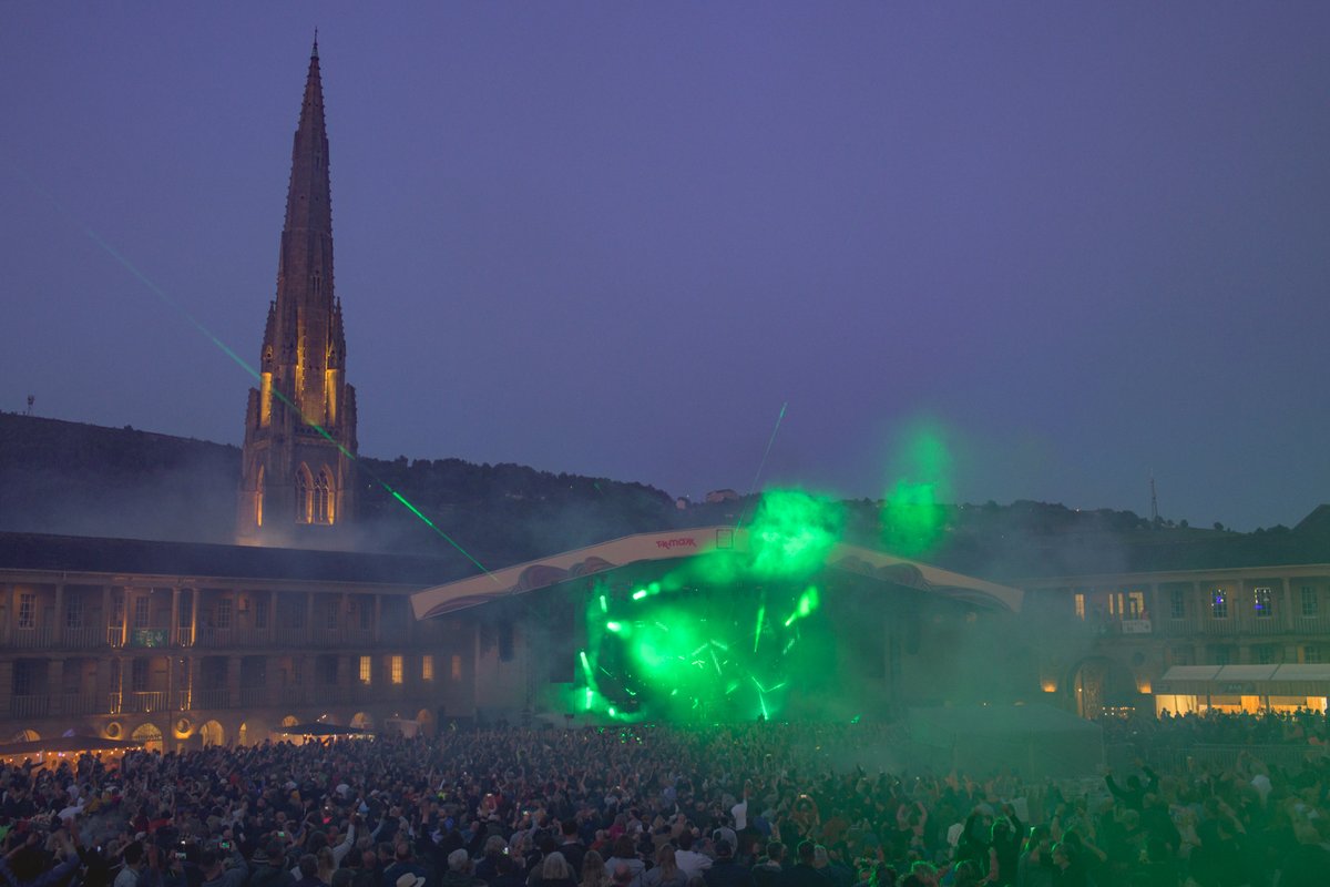 The Piece Hall tweet media
