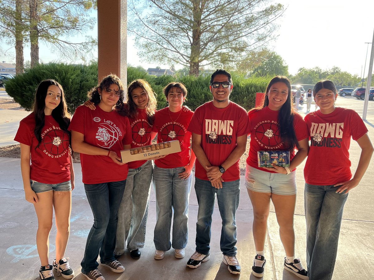 Lady Bulldogs (@ladybulldogs_s) on Twitter photo Our girls this morning at Hueco <a href="/Hueco_ES/">Greg M Hatch</a> and Hilley <a href="/Hilley_ES/">Darlene Hernandez</a> for High Five Friday! Our girls this morning at Hueco <a href="/Hueco_ES/">Greg M Hatch</a> and Hilley <a href="/Hilley_ES/">Darlene Hernandez</a> for High Five Friday!