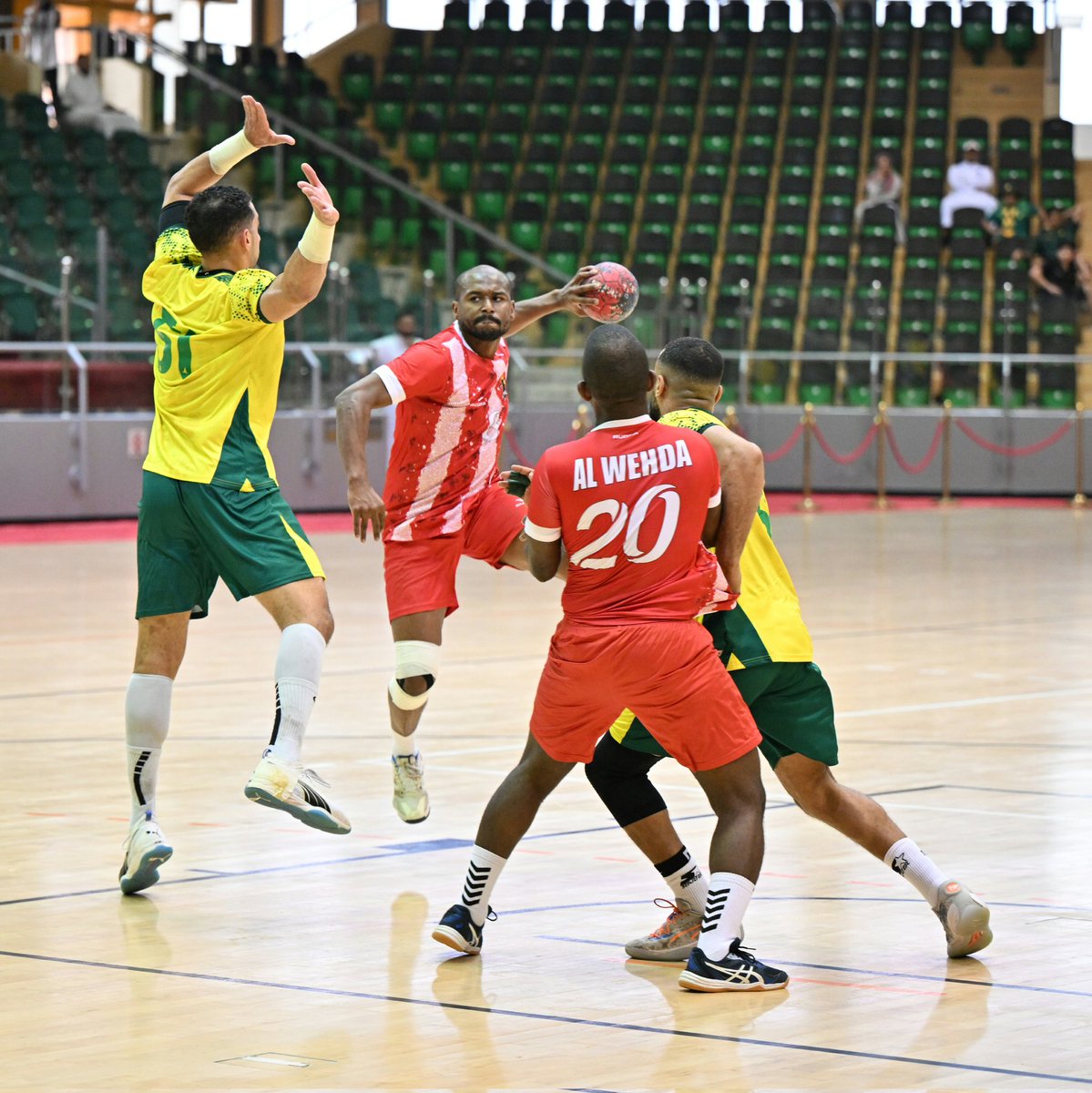 📸 تغطية مصورة لمواجهة | الخليج 🆚️ الوحدة
🤾‍♂️ الجولة 1️⃣ من #ممتاز_اليد_السعودية