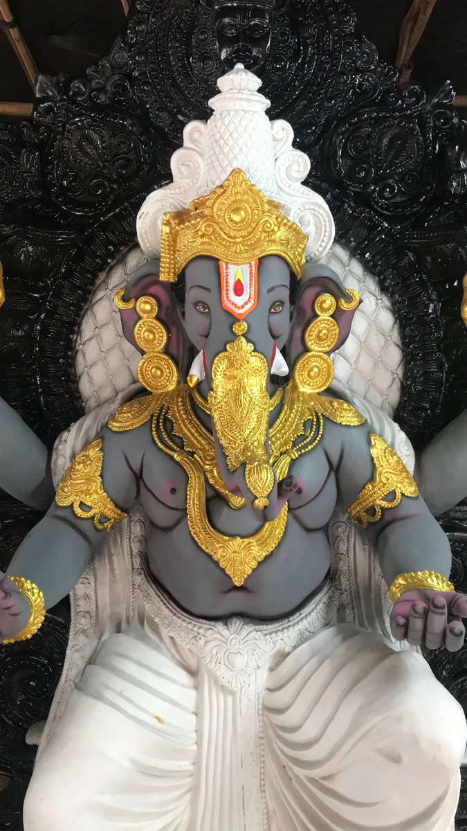 the best days of the year are about to come 🧿🤍