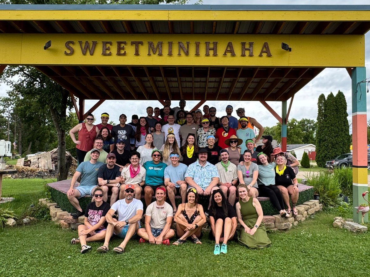 The Dream Team 💛

“I chose UW–Madison because the collaborative, family vibes were obvious from the outset,” says a current resident. “I’m a big fan of a friendly work environment and was drawn to UW because everyone is so happy and welcoming!”

#EMBound #WhyUWEM