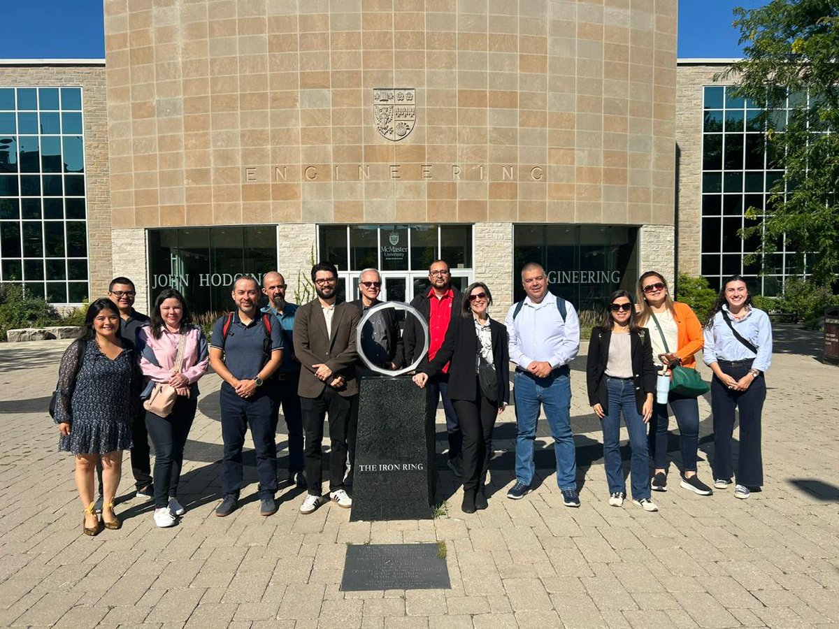 El Grupo de Trabajo de Semiconductores con Academia, liderado por COMEX y con el apoyo de PROCOMER, culminó con éxito su primera misión oficial internacional en 🇨🇦. Estos encuentros fortalecen las oportunidades de intercambio académico en manufactura avanzada y  semiconductores.