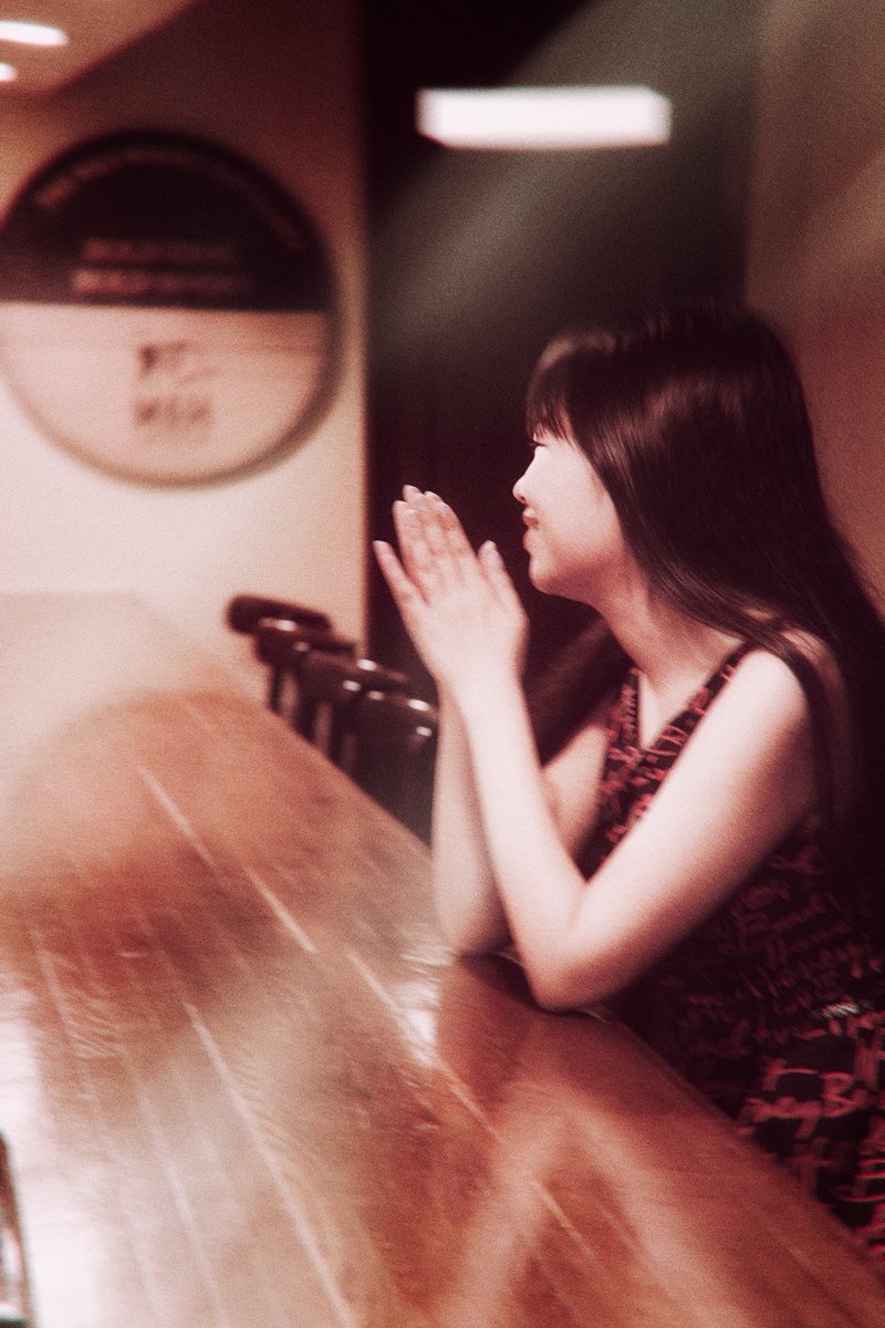 So then, what’s it gonna be tonight…? Heh, fancy a tipple. ー Raychell

￡miharさん（<a href="/MhaMihar/">mihar @ 撮影依頼受付中</a>）

#私が感じたあなた

#届かなくていい