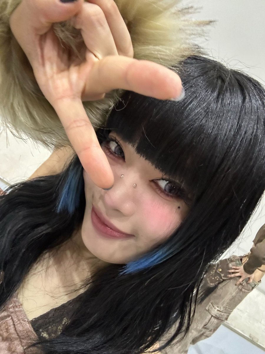 lsN_087's tweet photo. なおちゃんお誕生日おめでとう❕🎂

どんな時も努力し続ける強くてかっこいい、
ふわふわしてて常に周りのために動けちゃう優しくて
笑顔がとびっっきり可愛いなおちゃんが
本当に大好きです🫶🏻️🫶🏻️💜

なおちゃんにとって、
幸せでいっぱいの1年になりますよーに🙏🏻💖
 #HANA #HAPPYNAOKODAY https://t.co/o7CDqNWNCv