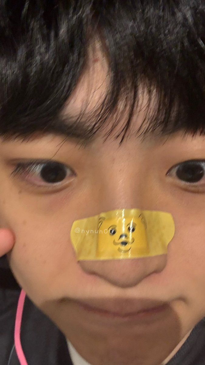 웅이 tweet media