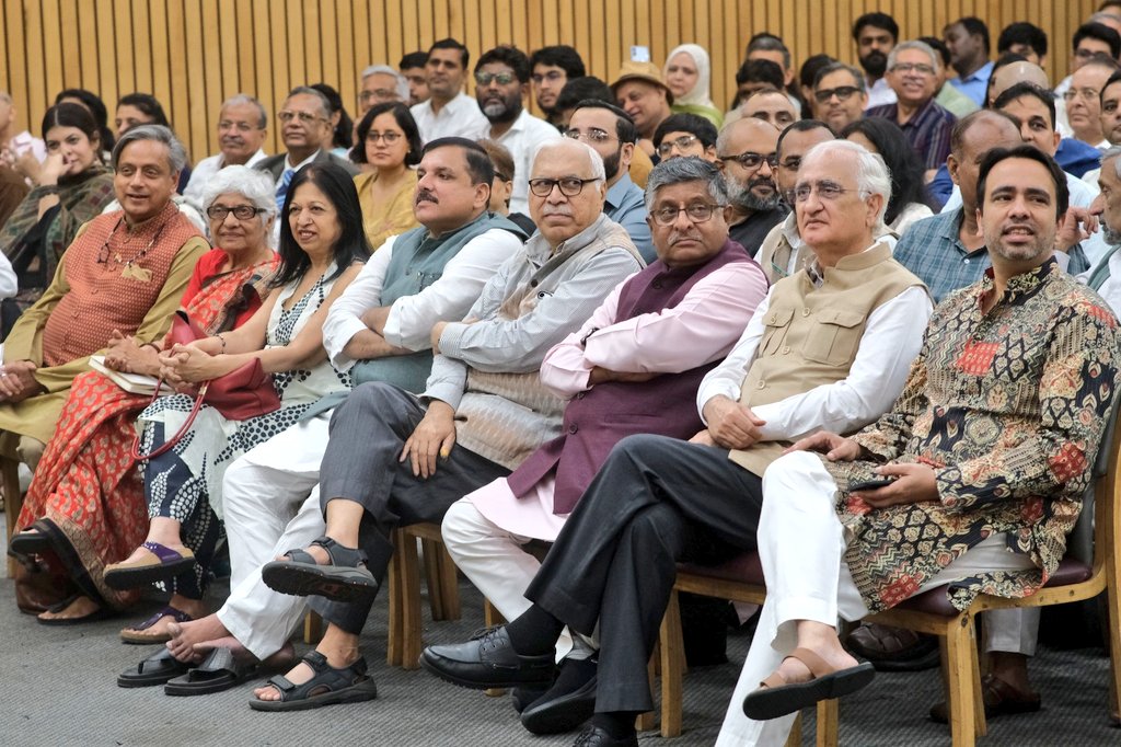 Sanjay Singh AAP (@sanjayazadsln) on Twitter photo рдкреВрд░реНрд╡ рд╕рд╛рдВрд╕рдж <a href="/shahid_siddiqui/">shahid siddiqui</a> рдЬреА рджреНрд╡рд╛рд░рд╛ рд▓рд┐рдЦрд┐рдд рдкреБрд╕реНрддрдХ "I, WITNESS" рдХреЗ рд╡рд┐рдореЛрдЪрди рд╕рдорд╛рд░реЛрд╣ рдореЗрдВ рд╢рд╛рдорд┐рд▓ рд╣реБрдЖред рдкреВрд░реНрд╡ рд╕рд╛рдВрд╕рдж <a href="/shahid_siddiqui/">shahid siddiqui</a> рдЬреА рджреНрд╡рд╛рд░рд╛ рд▓рд┐рдЦрд┐рдд рдкреБрд╕реНрддрдХ "I, WITNESS" рдХреЗ рд╡рд┐рдореЛрдЪрди рд╕рдорд╛рд░реЛрд╣ рдореЗрдВ рд╢рд╛рдорд┐рд▓ рд╣реБрдЖред