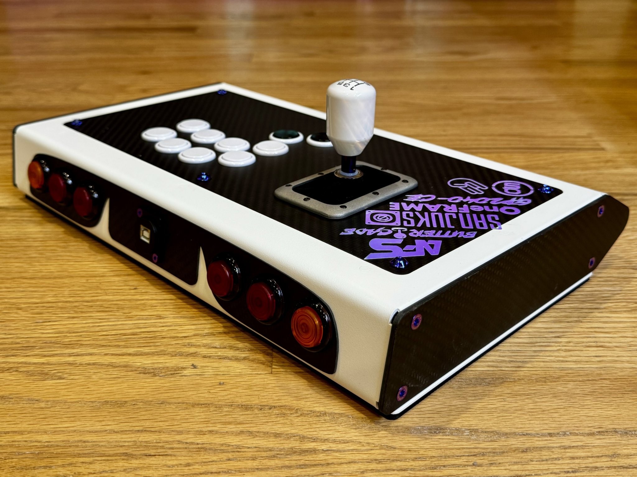 ●HIT SQUAD LUNATICS Strikers 1945 Plus on iiRcade - My Favorite Arcade SHMUP