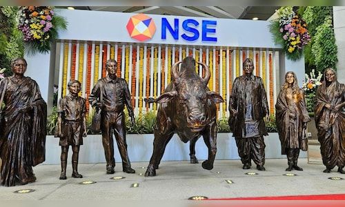 CNBC-TV18 (@cnbctv18news) on Twitter photo #Nifty50 Reshuffle: #IndiGo, #MaxHealthcare to join; #HeroMotoCorp, #IndusIndBank to exit
<a href="/jpullokaran/">Jomy Jos Pullokaran</a>
buff.ly/VeAKvTy #Nifty50 Reshuffle: #IndiGo, #MaxHealthcare to join; #HeroMotoCorp, #IndusIndBank to exit
<a href="/jpullokaran/">Jomy Jos Pullokaran</a>
buff.ly/VeAKvTy