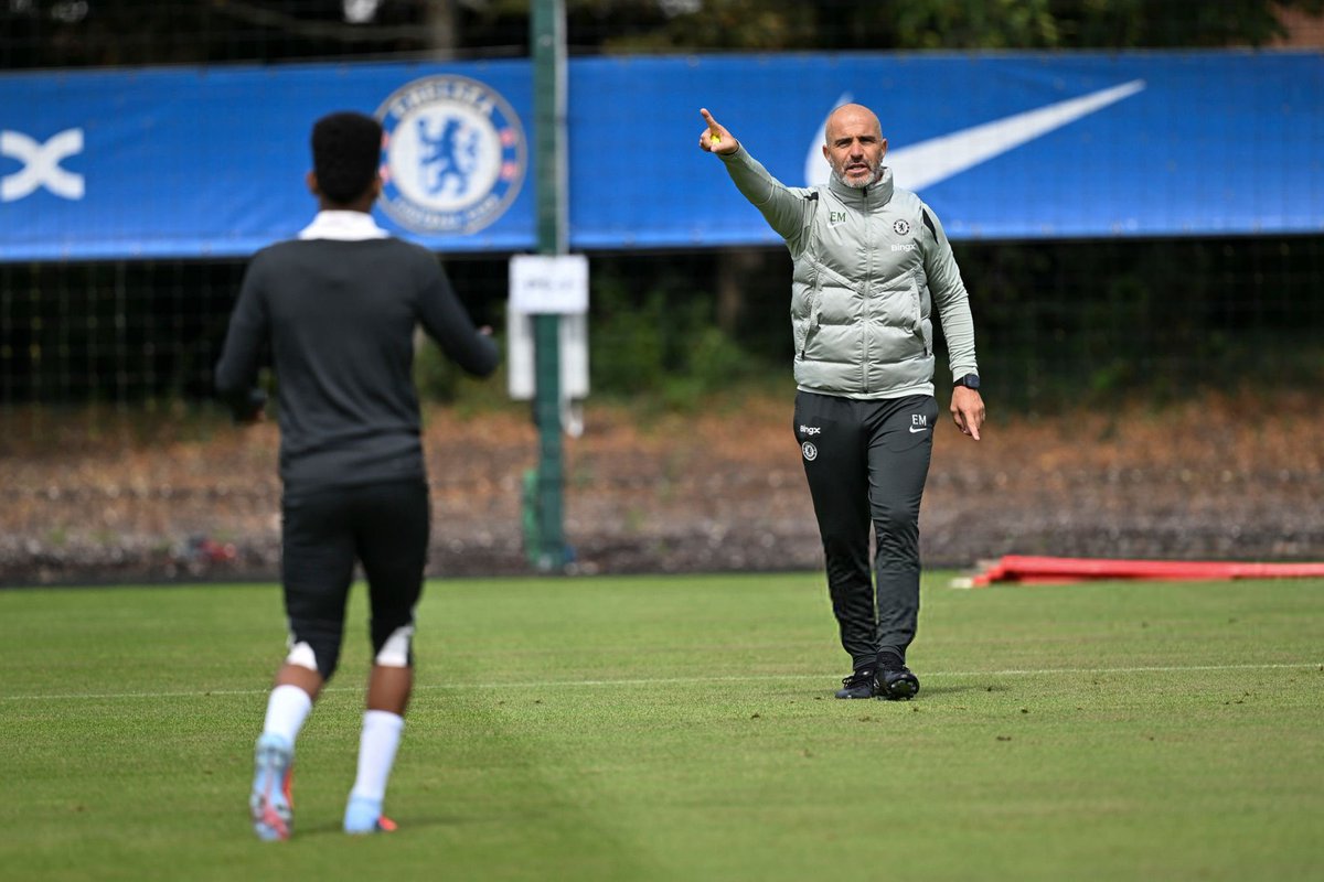 <a href="/CFCPys/">Pys</a> <a href="/MenInBlazers/">Men in Blazers</a> The punishment scene….😂