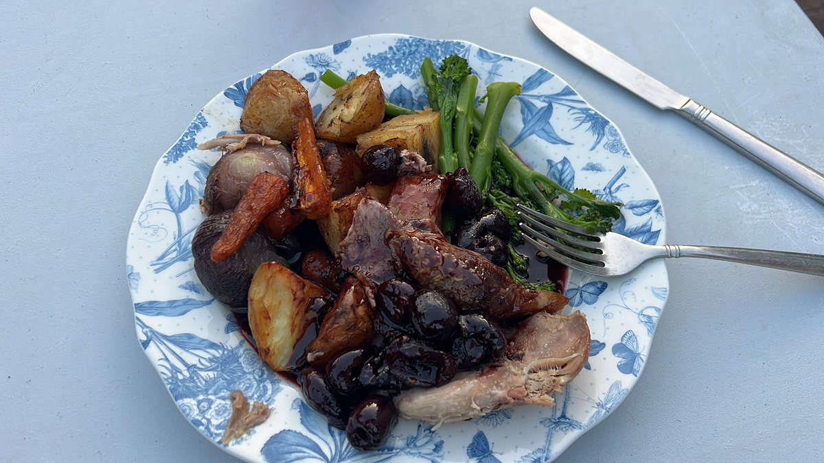 stephenmcgrath's tweet photo. @EdithCameron6 Here’s one I prepared earlier 🦆 🍽️ https://t.co/xy2ZOdCFFI
