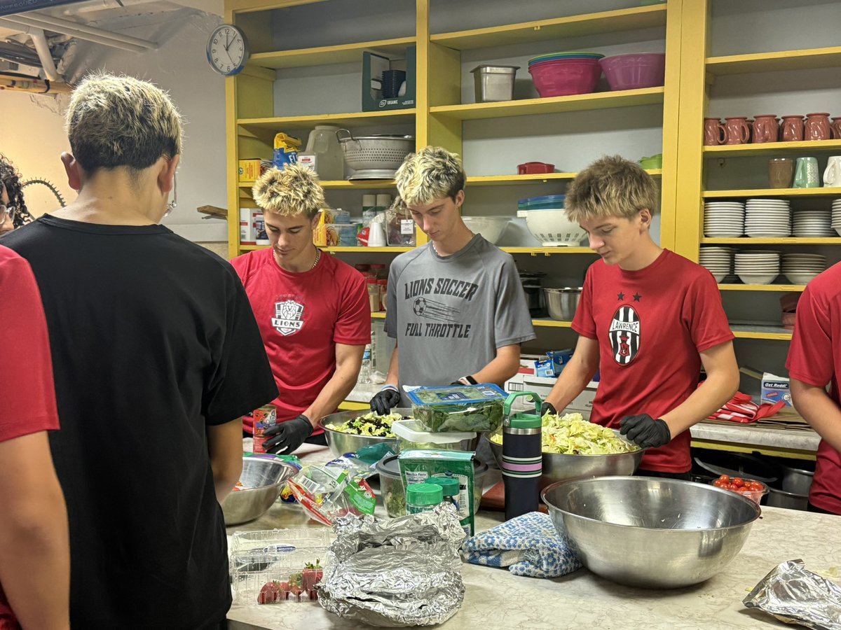 Lawrence High Lions tweet media