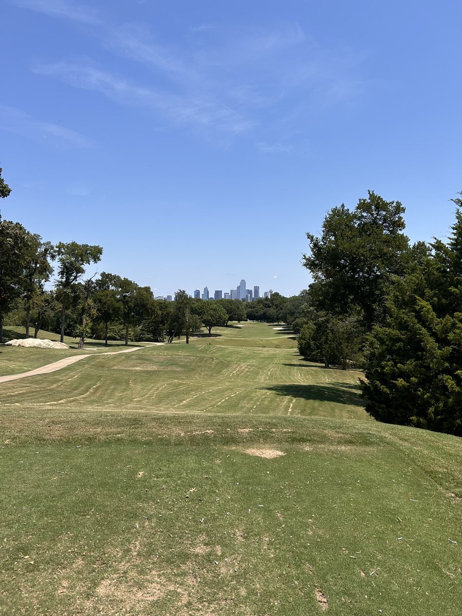 ChadStaples1's tweet photo. Old Dallas golf. Cool spot. https://t.co/68VKxaO4et