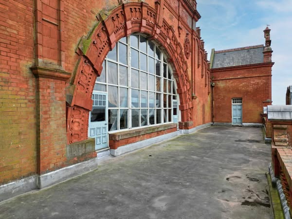 Morecambe Winter Gardens tweet media