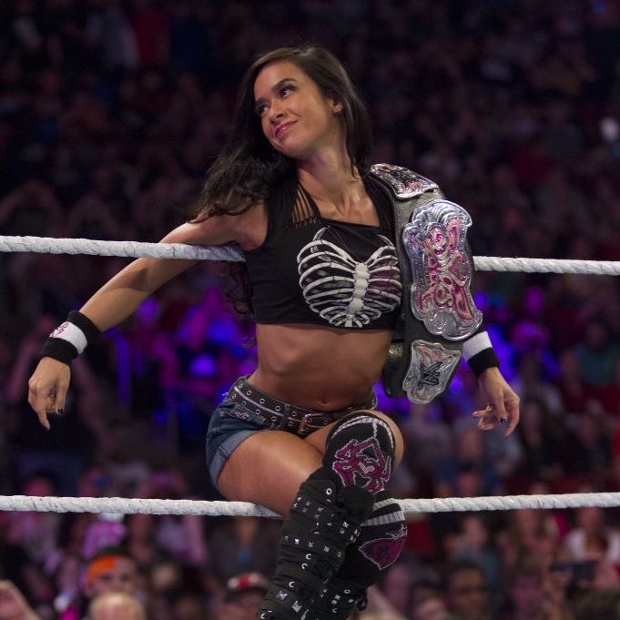 liv4riott's tweet photo. the category is bad bitches from new jersey https://t.co/okEh7eIZAB