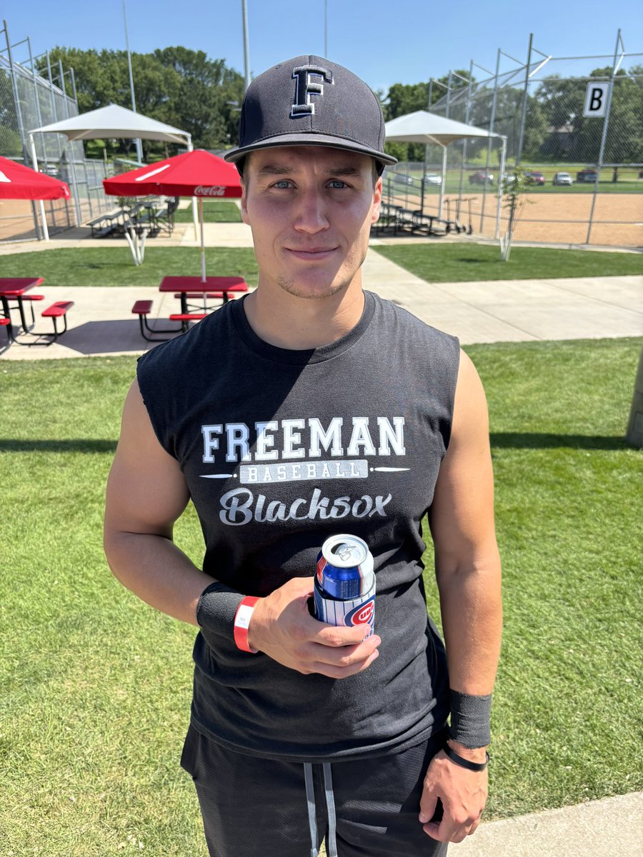 Freeman Black Sox tweet media